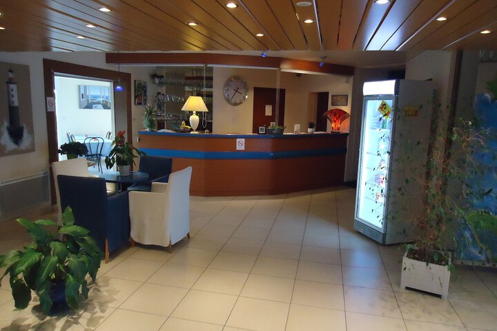 Hotel Interior 3 of 29