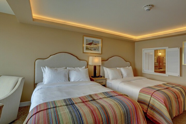 Room 14 of 184