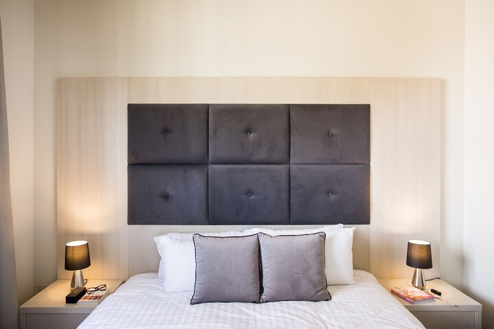 Room 17 of 51