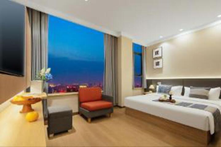 Room 3 of 5