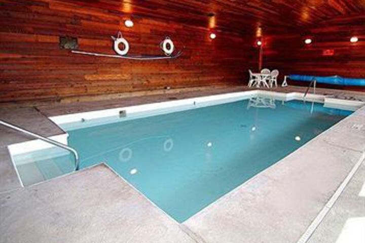 Pool 11 of 16