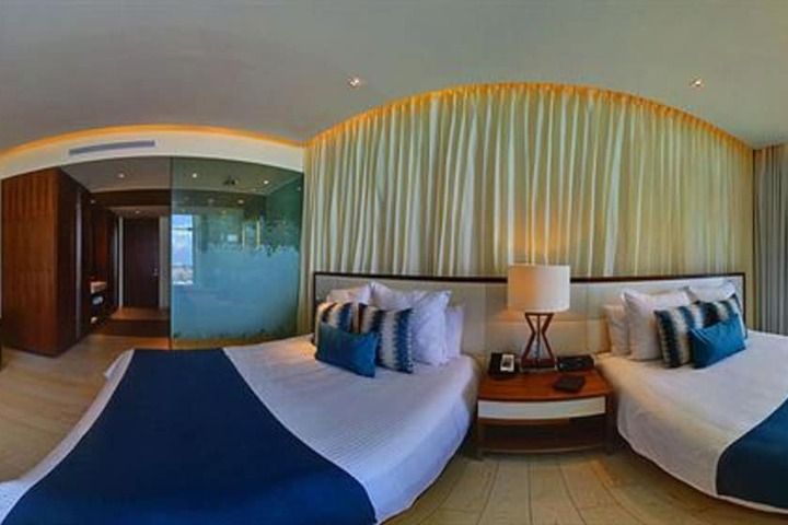 Room 11 of 78