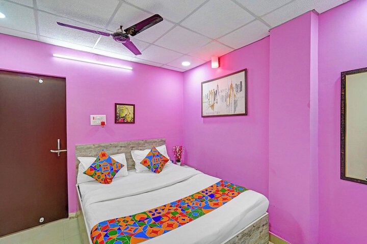 Room 14 of 29