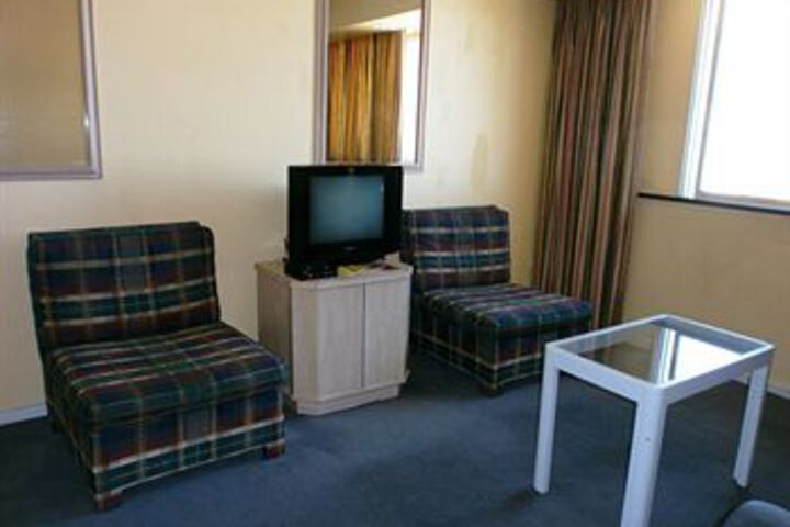 Room 82 of 101