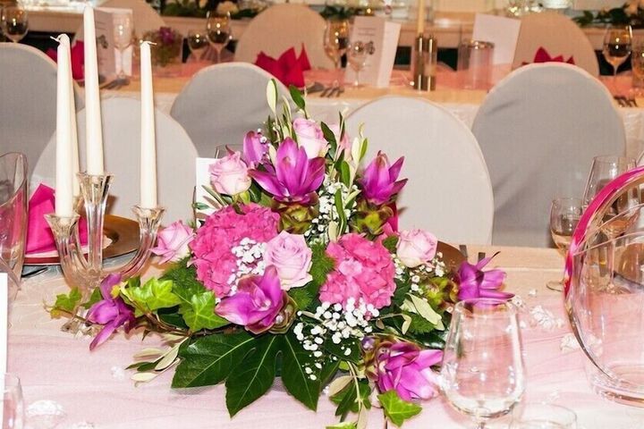 Ballroom/Hall 3 of 8