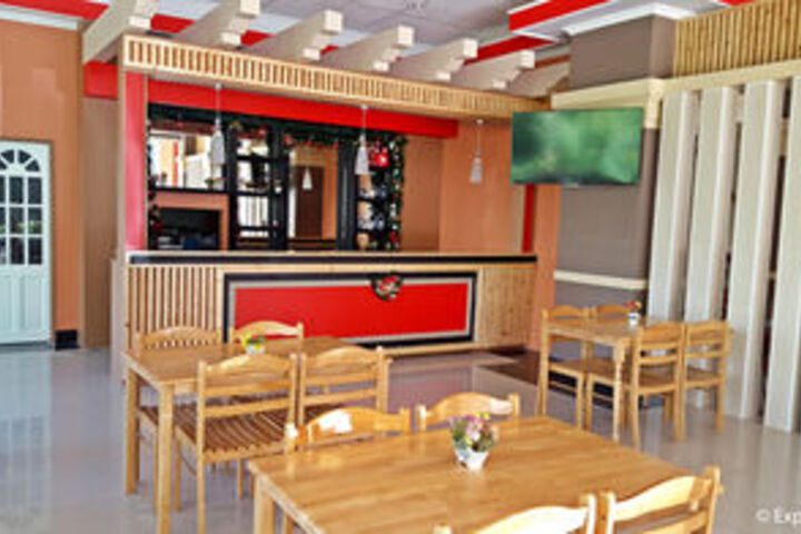 Dining 21 of 21