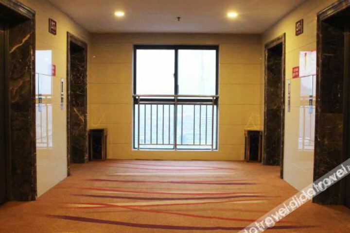 Hotel Interior 5 of 18