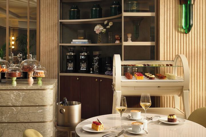 Breakfast/Coffee Service 113 of 150