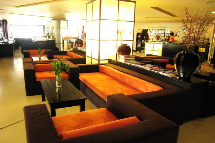 Lobby Entry