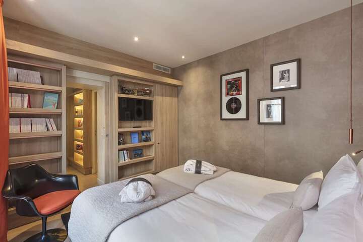 Room 20 of 69