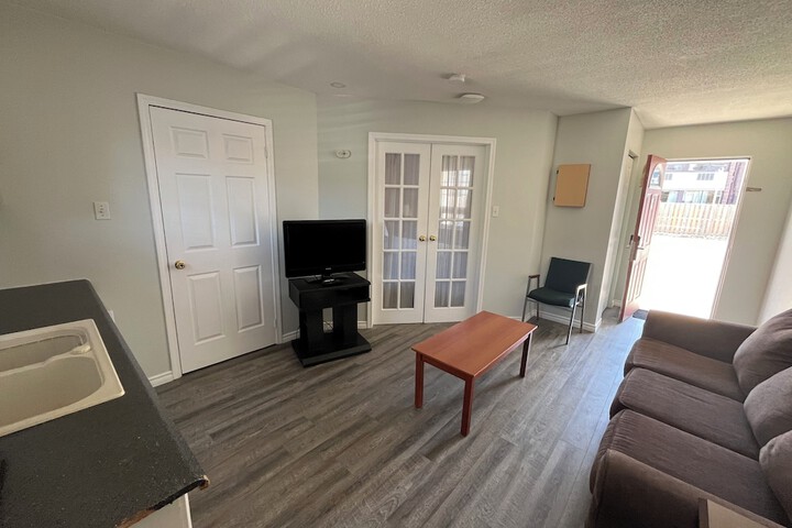 Room 30 of 118
