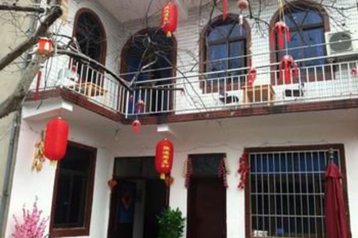 Hotel 5 of 71