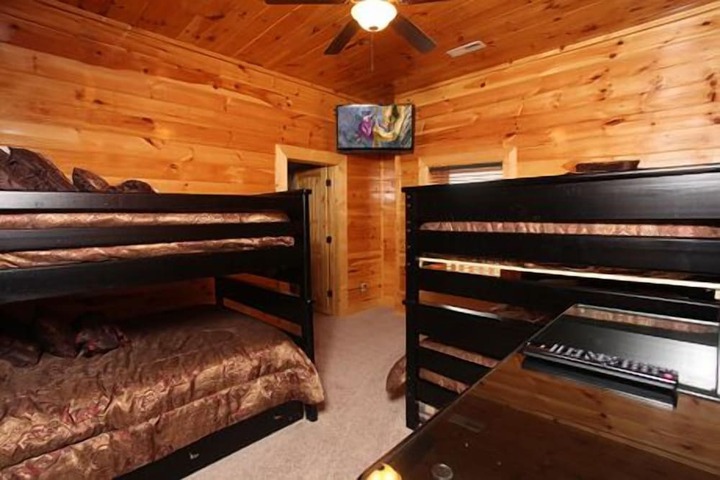 Room 6 of 78