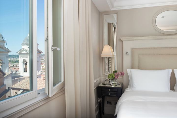 Room 59 of 114