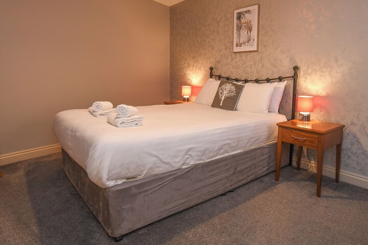 Room 106 of 216