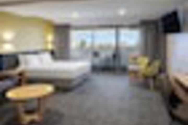 Room 59 of 201