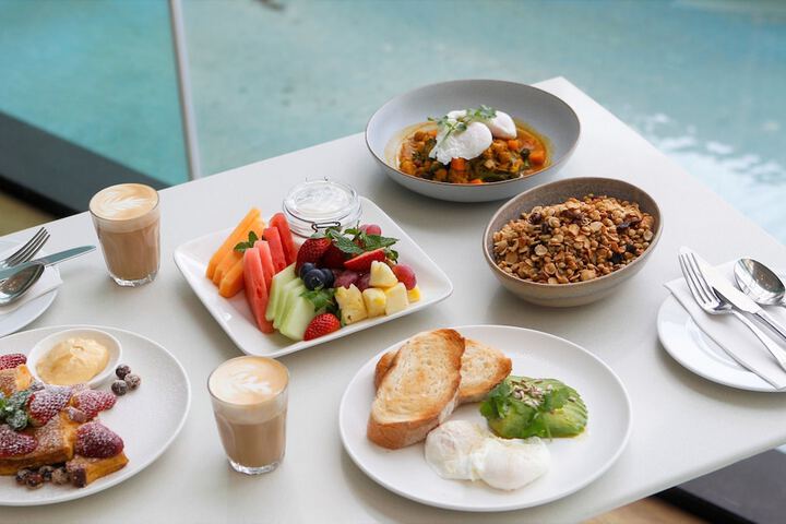 Breakfast/Coffee Service 163 of 234