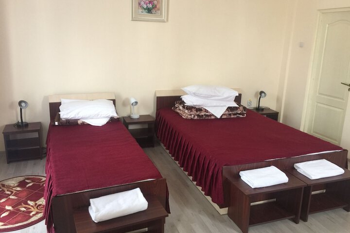 Room 7 of 39