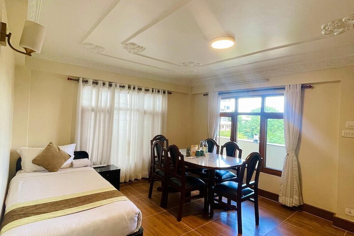 Room 14 of 44