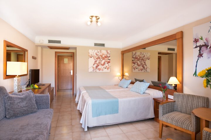 Room 8 of 41