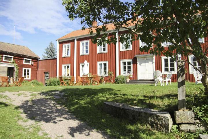 Photo 25