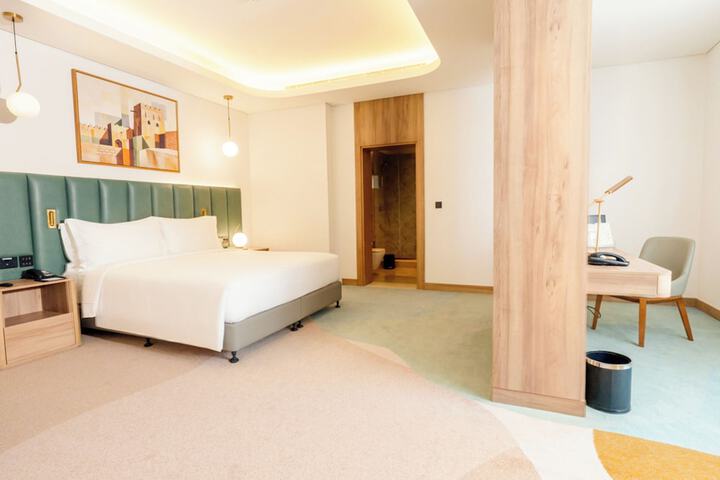 Room 20 of 66