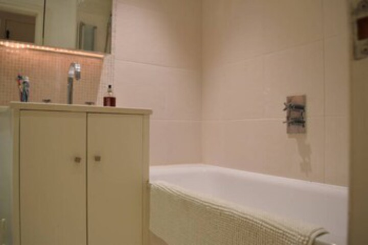 Room 3 of 13