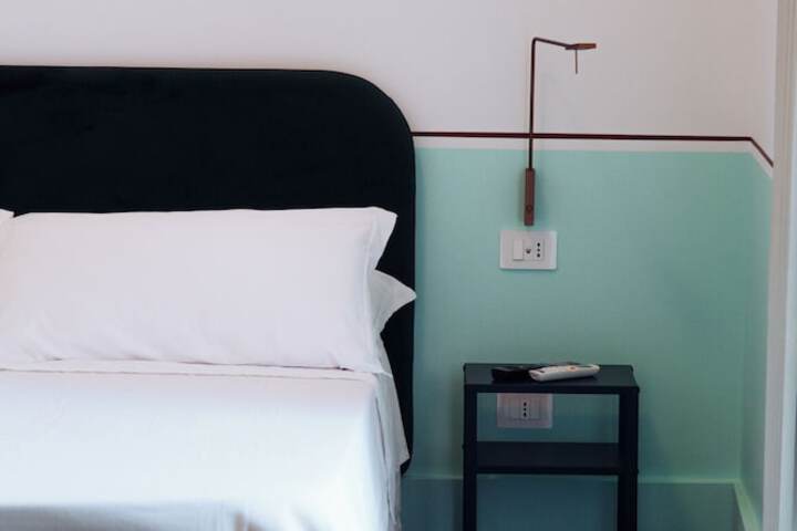 Room 18 of 91