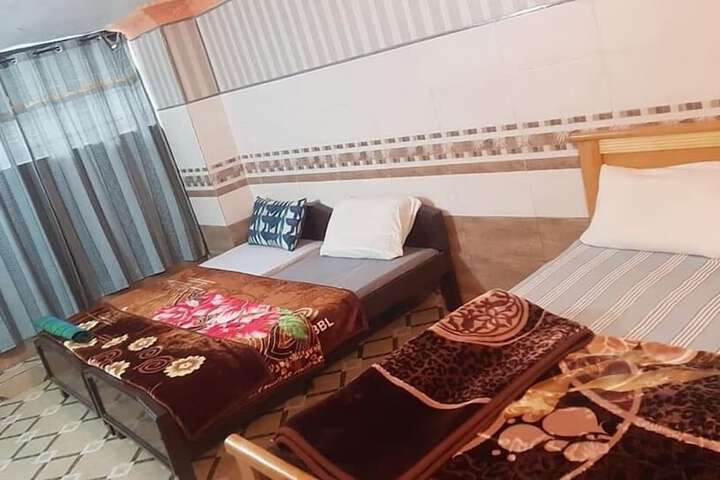 Room 18 of 33