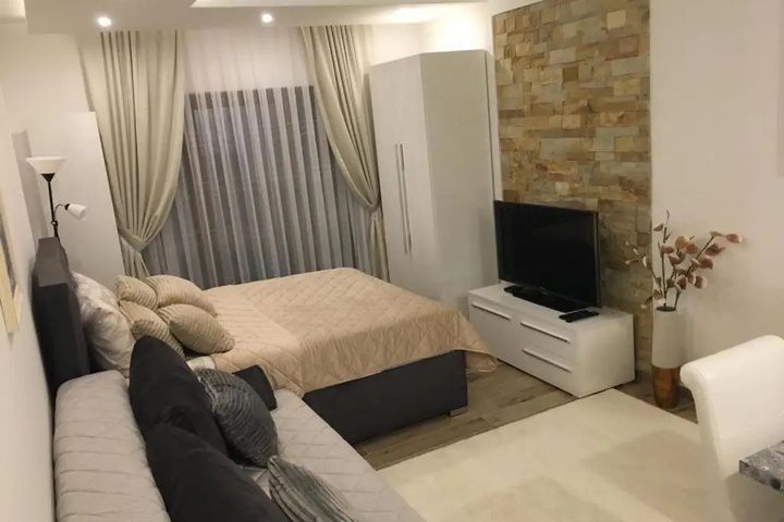 Room 3 of 14