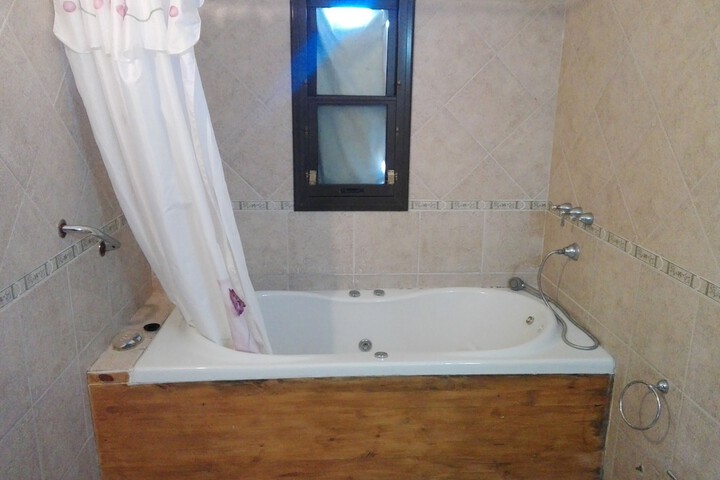 Hot Tub 27 of 54