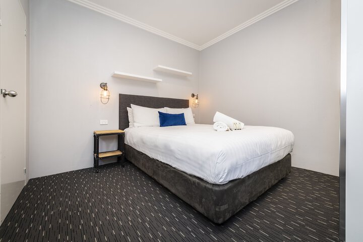 Room 20 of 65