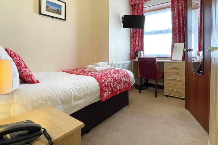 Room 7 of 52