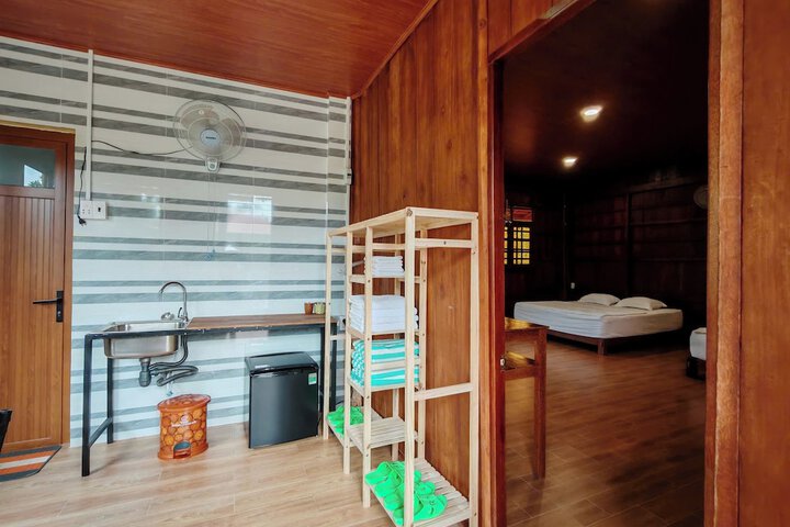 Room 42 of 98