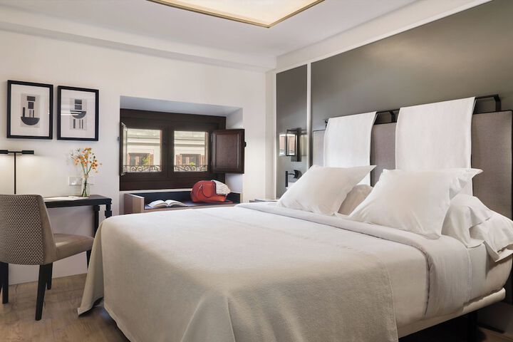 Room 14 of 51