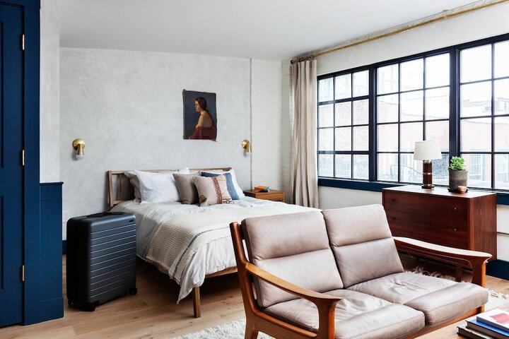 Room 21 of 138