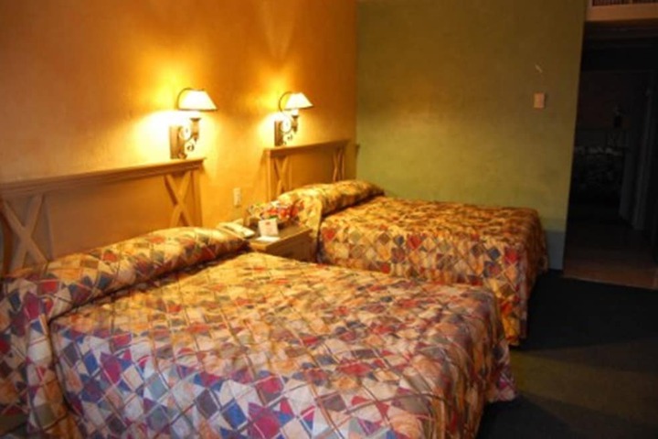 Room 3 of 11