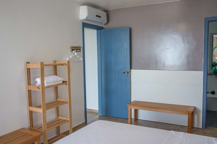 Room 44 of 61