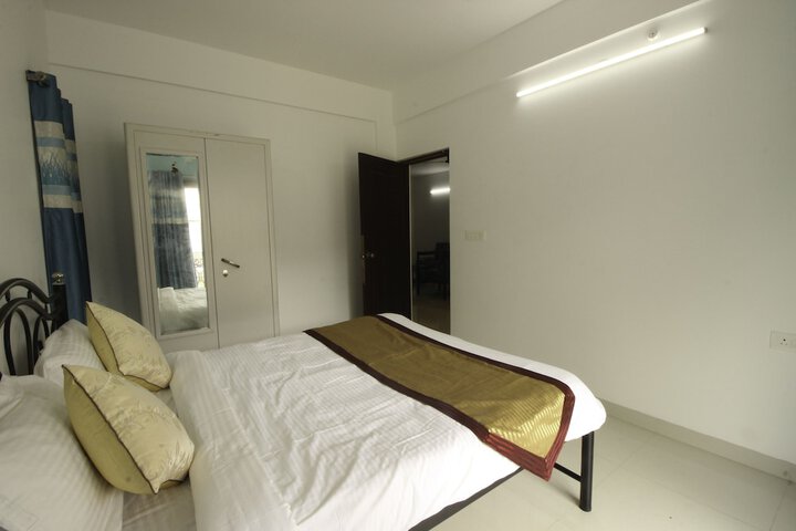 Room 6 of 22