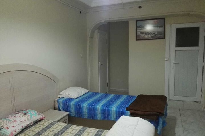 Room 3 of 6