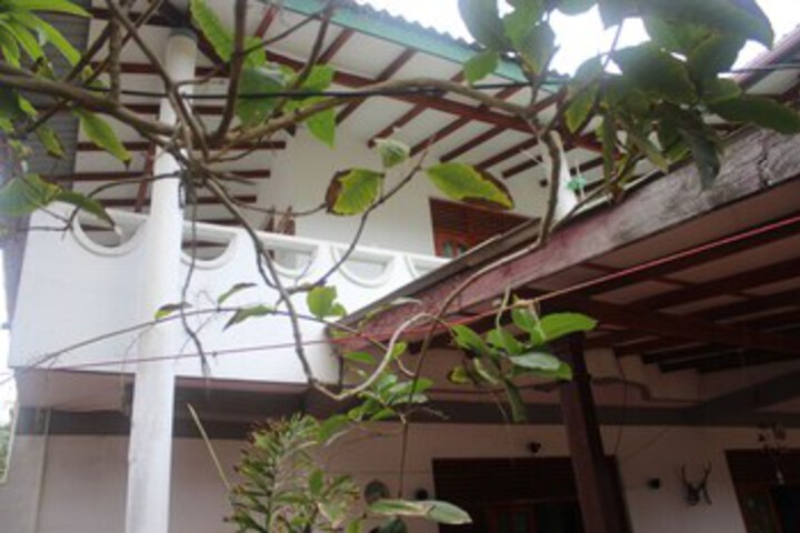 Hotel 4 of 13