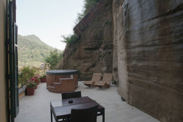 Terrace/Patio 28 of 43
