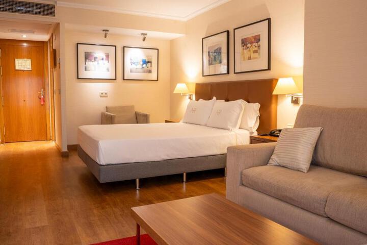 Photo of Aparto-Hotel Rosales