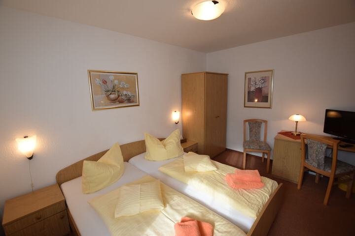 Room 38 of 52