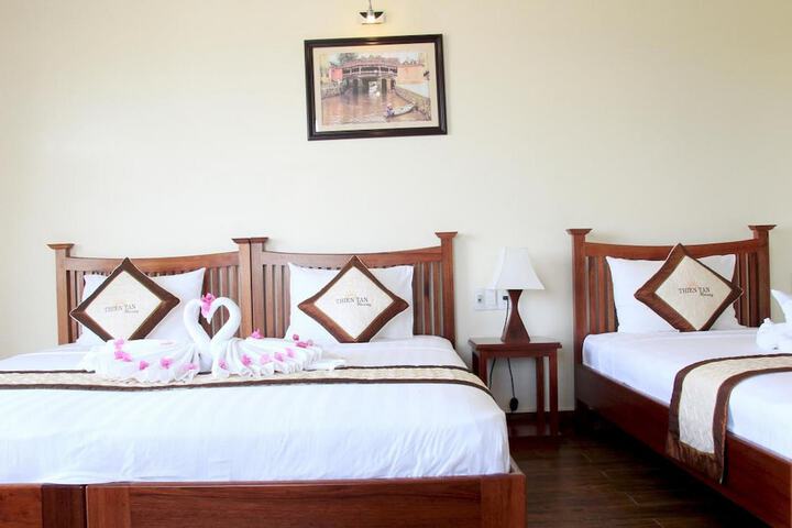 Room 2 of 29