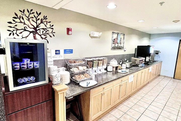 Breakfast buffet