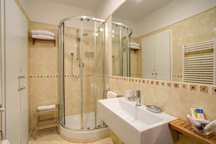 Clean Restrooms