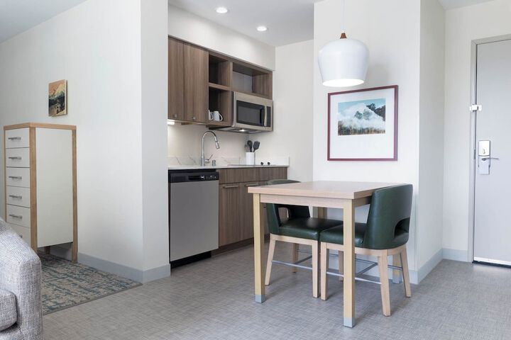 Private kitchenette