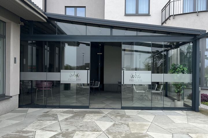 Terrace/Patio 11 of 38