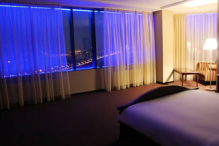 Room 26 of 66